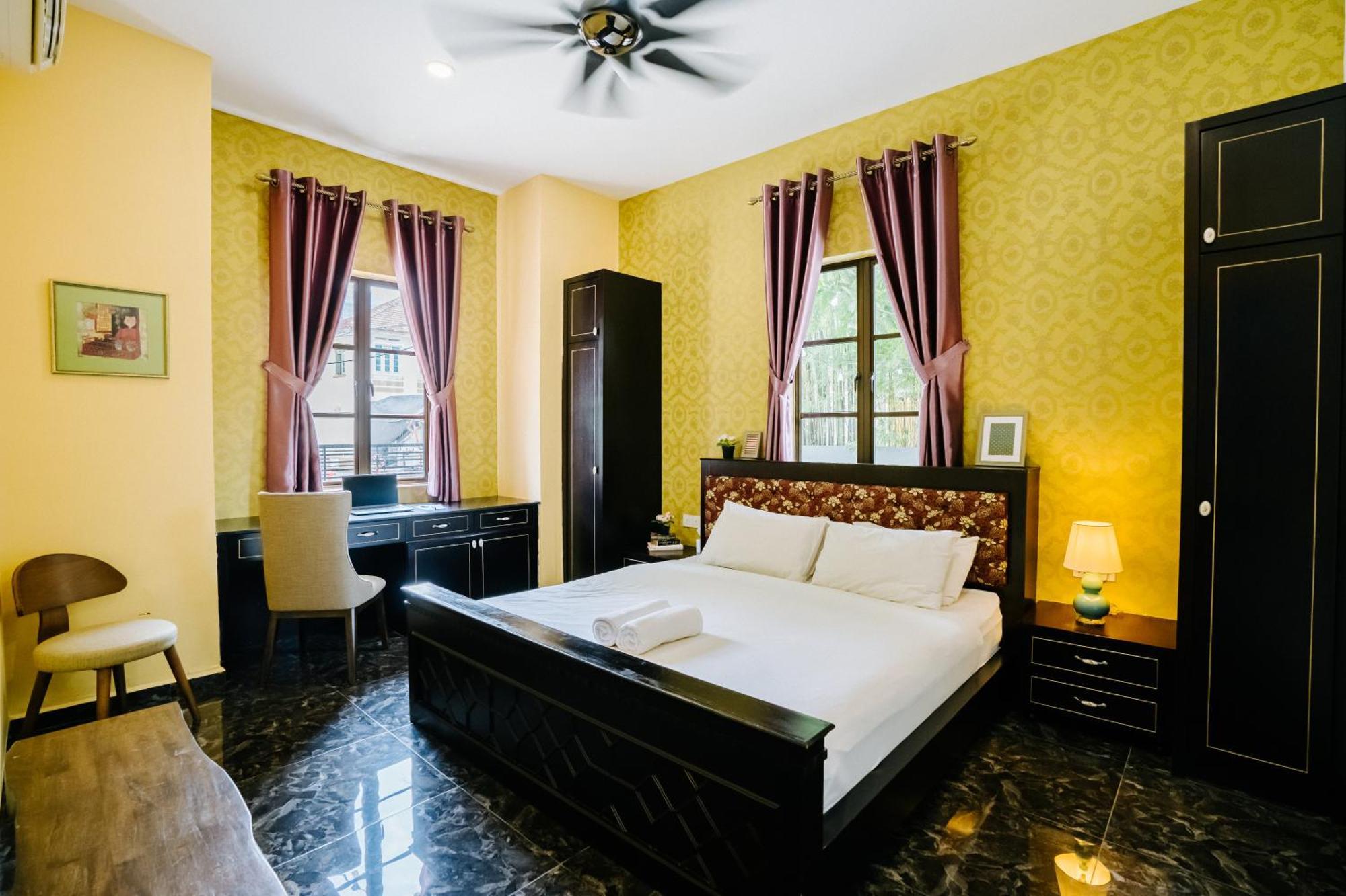 Wang's BnB 4 Bedrooms Villa George Town Buitenkant foto